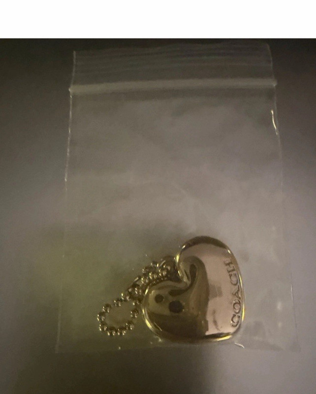 Coach Gold Tone Heart Logo Key Chain Women’s Metal Charm bag