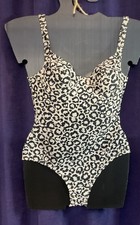 EDEN MAILLOT DE BAIN  1 PIÈCE, NEUF, ÉTIQUETÉ TAILLE 42