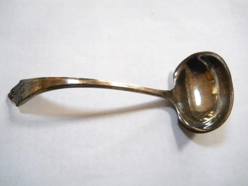 Vintage Antique  LUNT Orleans Sterling Silver Gravy Ladle