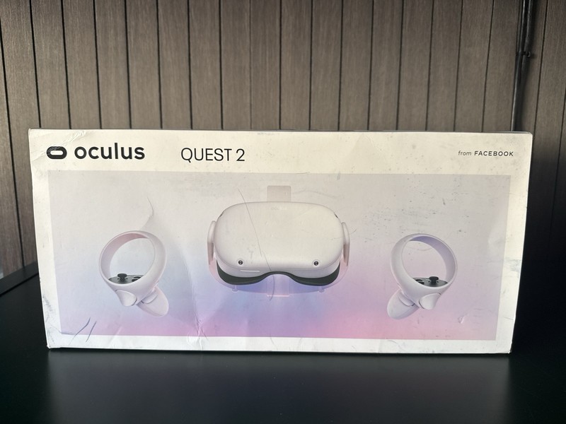 Oculus Quest 2 VR Headset 64gb With Controllers