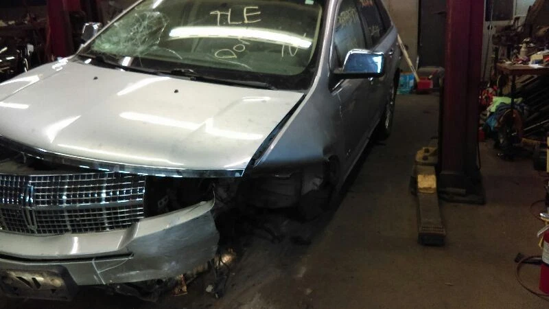 Condensador de aire acondicionado Ford Edge 07-10 Foto 4 de 4