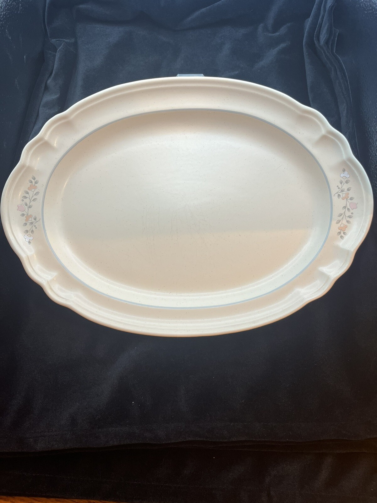 Pfaltzgraff Remembrance 14.5