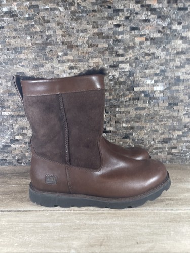 ugg beacon boot mens