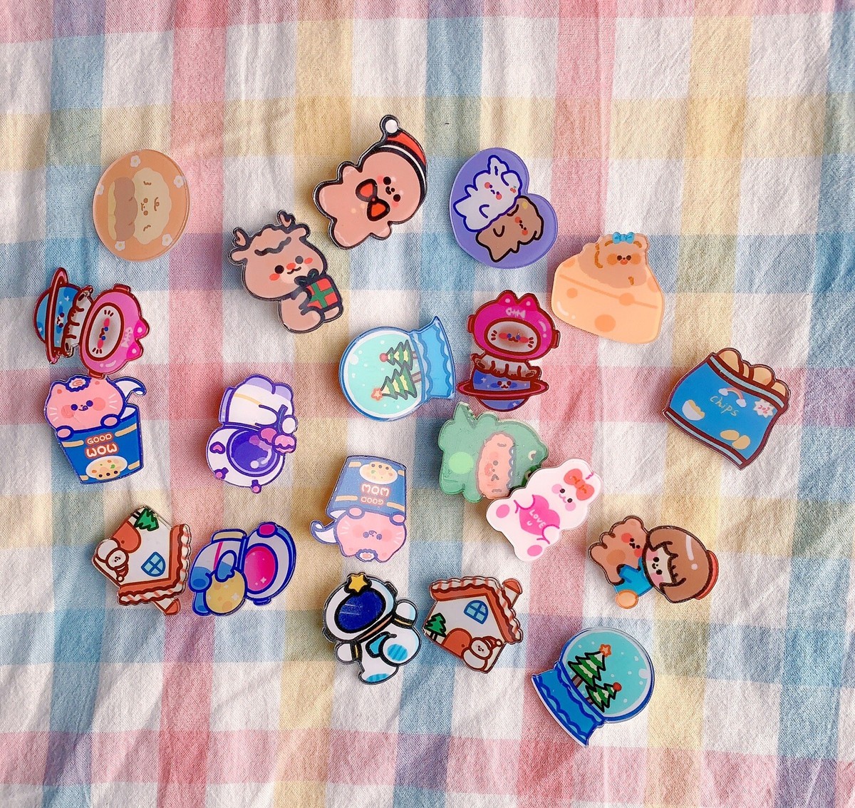 Acrylic Cute Pins for Backpacks, 20pcs Cute Pins, goodie bag