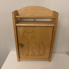 Wooden Wall Mountable Key Cupboard Cabinet Storage with Cat Design& Shelf
