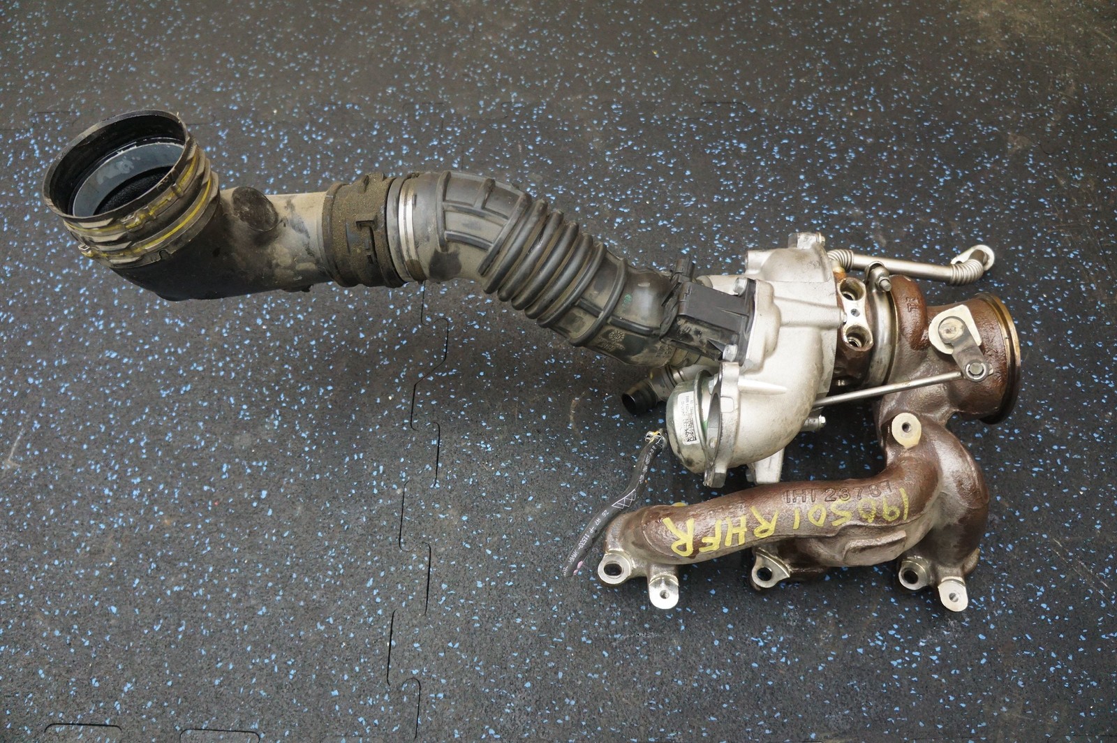 Front Left Driver Turbo Turbocharger OEM 673004078 Maserati Ghibli M157 2014-19