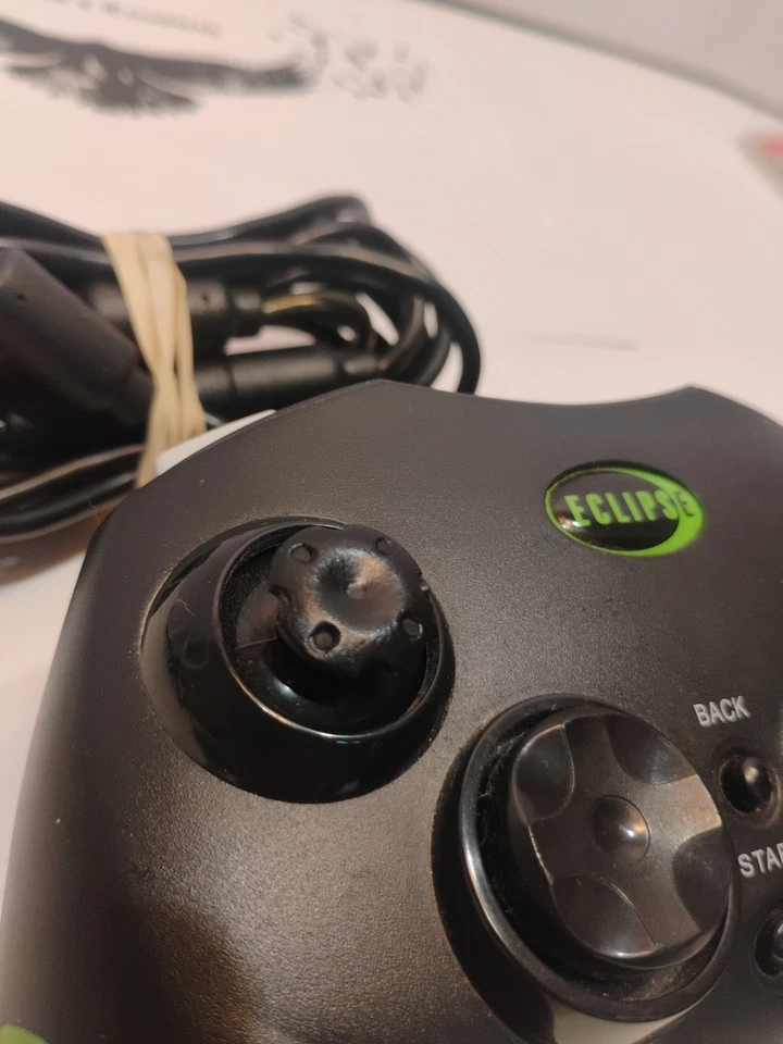 Xbox Pelican Eclipse Wired Controller Model PL-2023 For Original Xbox - Image 4 of 4