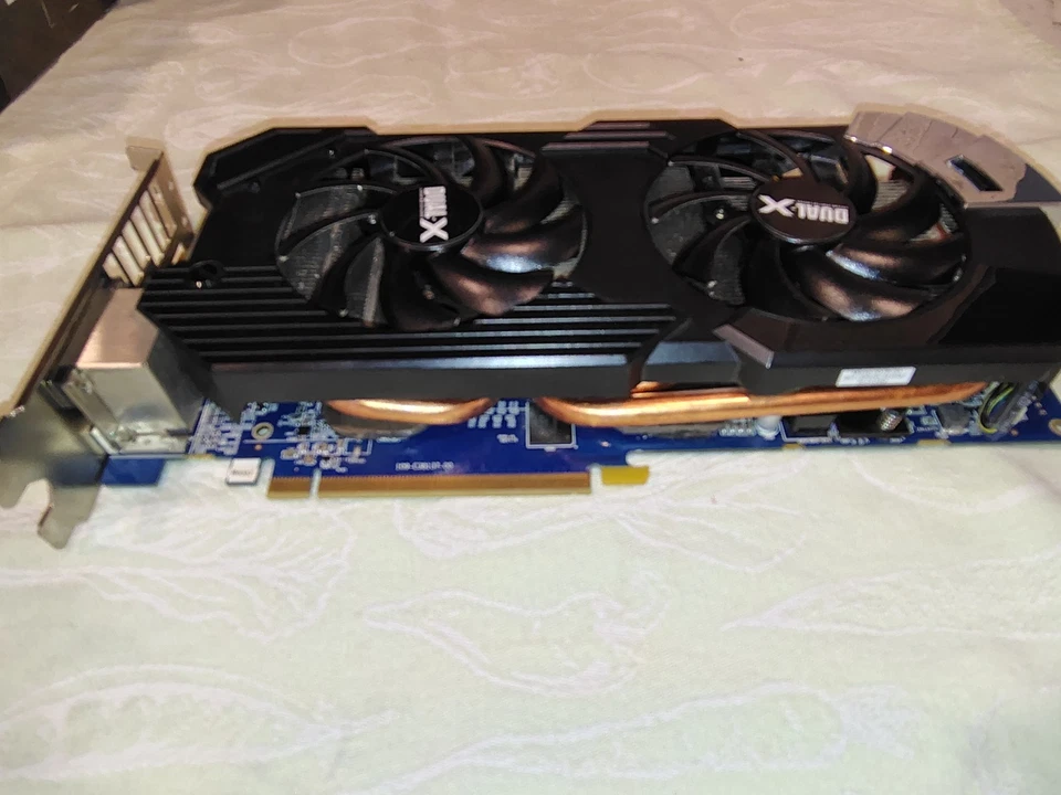 Sapphire Dual-X Radeon HD 7950 3GB GDDR5 Graphics Card PCI-E HDMI DVI Works! - Image 3 of 4