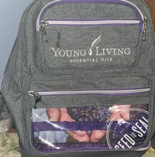 Mochila de Convención Young Living Essential Oils Gris Púrpura 25 Aniversario