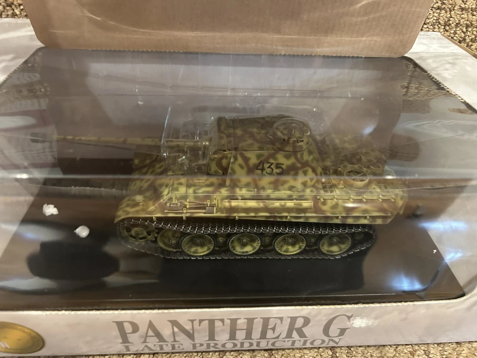 Dragon Armor 1:35 Panther G Late Production, Balaton 1945, No. 61025 - Image 3 of 4