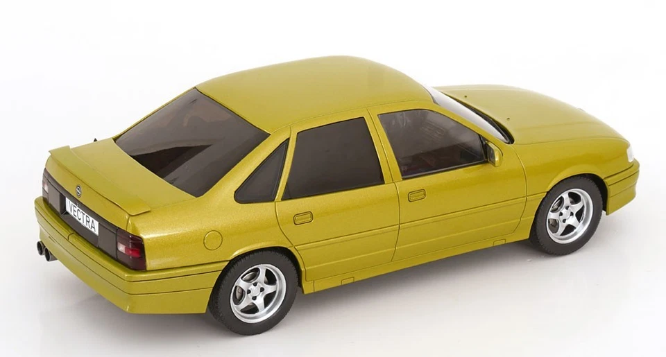 Opel Vectra A 2000 1988 Yellow 1/18 - MCG18463 MCG - Immagine 3 di 4