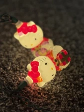 🎀 Vintage Hello Kitty String Lights – Set of 10 🎀 1987
