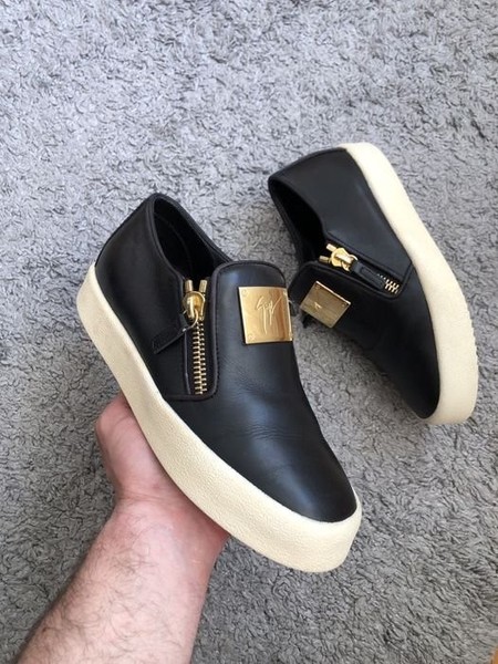 Women Giuseppe Zanotti Loafers 37-37.5