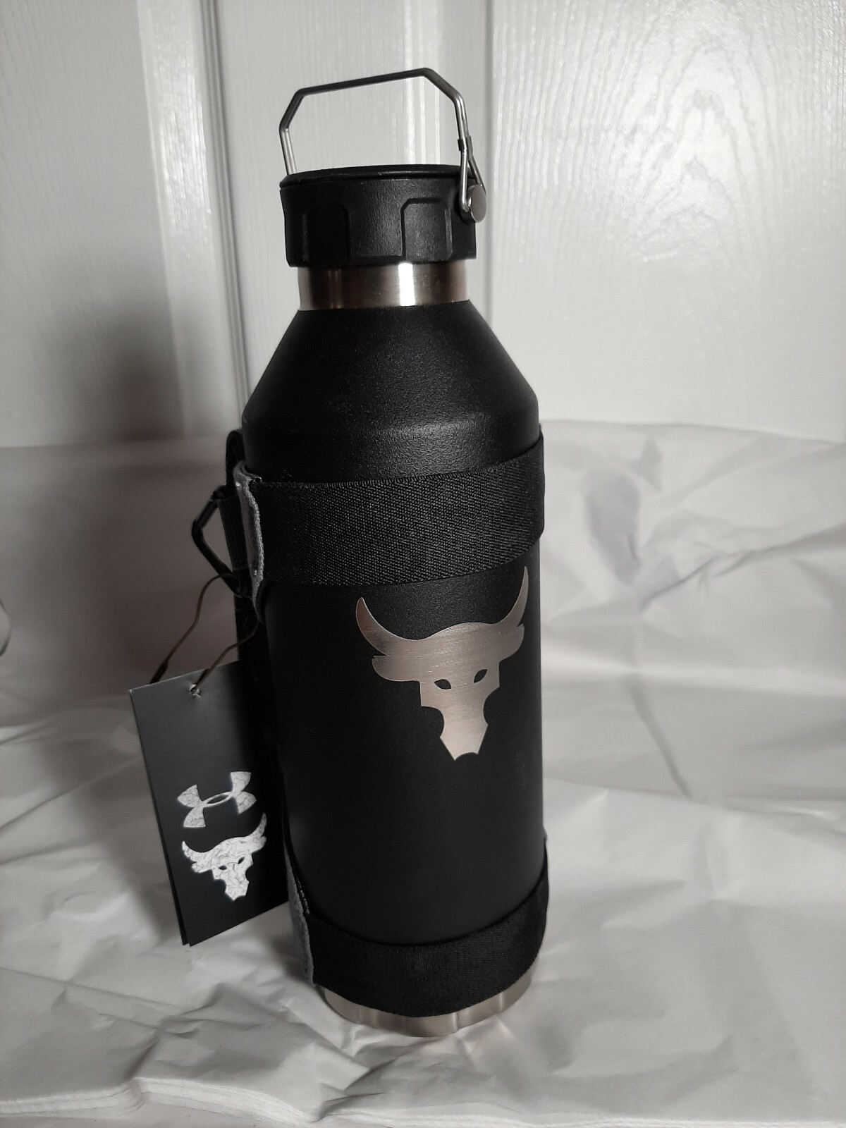 project rock water bottle sleeve