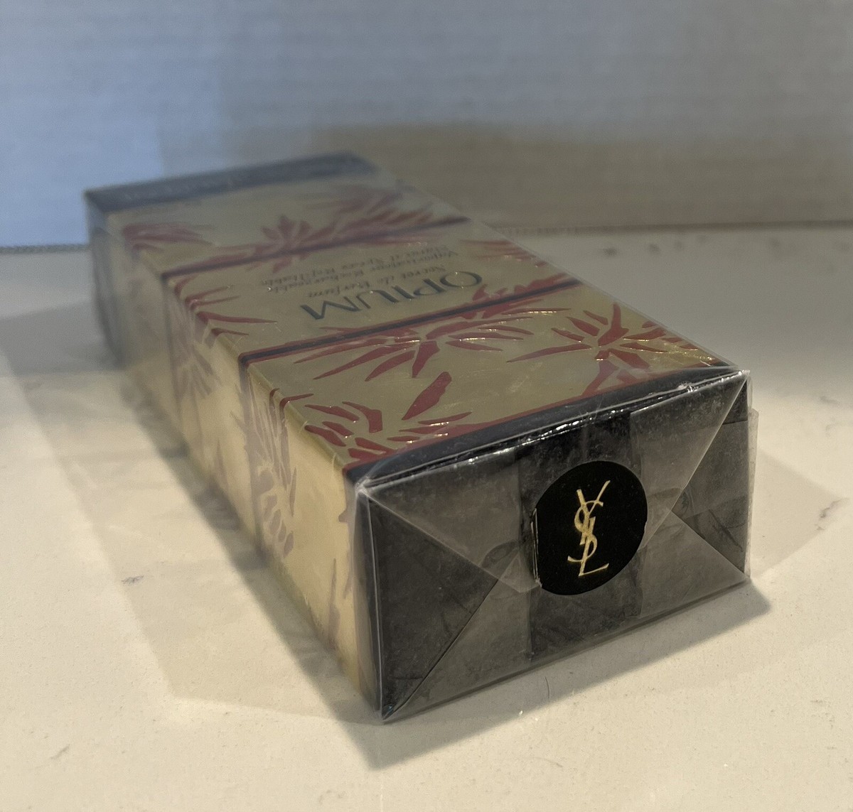 イヴ　サンローラン Opium SECRET DE PARFUM 50ml VINTAGE YVES SAINT LAURENT OPIUM SECRET DE PARFUM 1.6 fl oz