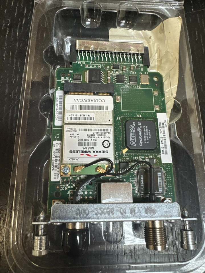 New Cisco HWIC-3G-CDMA-S High Speed WAN Interface Card - Image 2 of 2