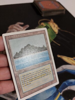 Tropical Island MTG Revised Rare Land Moderately Played x1
