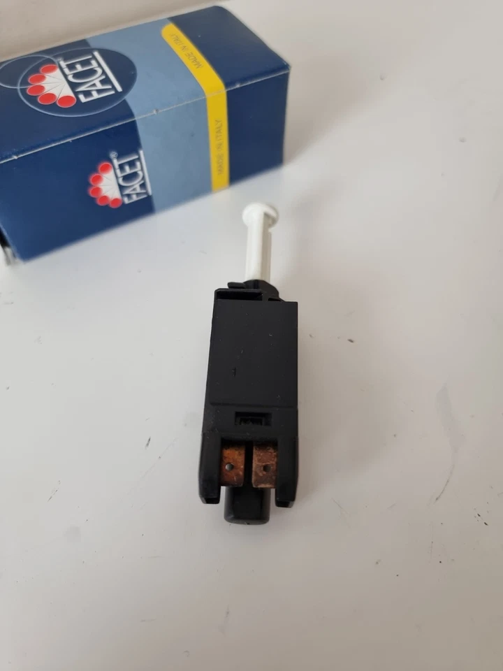 FACET Brake Light Switch For SEAT VW GOLF PASSAT POLO JETTA 322945515 - Image 3 of 4