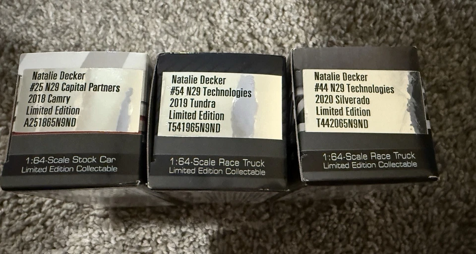 Natalie Decker #25 #54 #N29 1:64 NASCAR Diecast Lote de 3 Foto 4 de 4