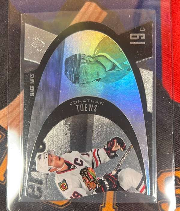 2014-15 SPx 97-98 SPx Retro #15 Jonathan Toews Blackhawks Insert