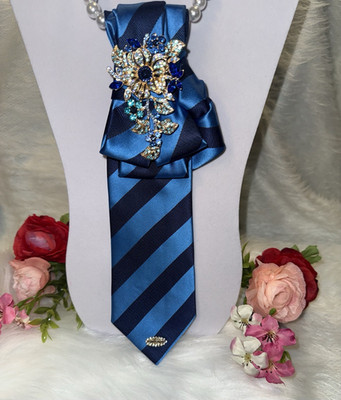 Paris Women's Satin Neck Tie with Brooch, Decorative Patterns, Butterfly, Floral