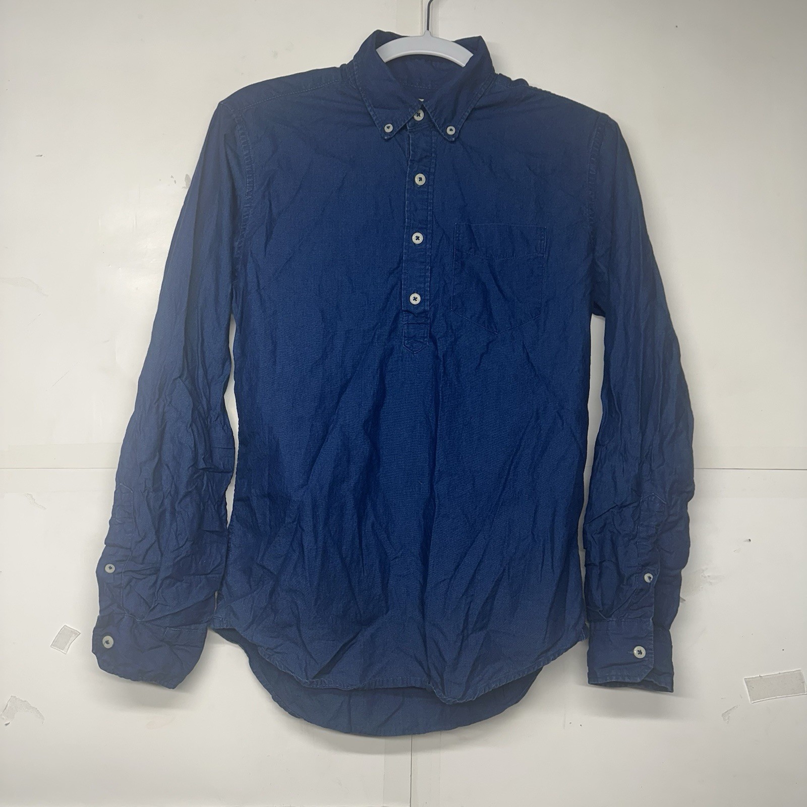 Men’s American Eagle Premium Indigo Button-Down Shirt – Size XS