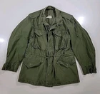 Vintage Military Vietnam Era M-65 Jacket Small Short USA Army Green
