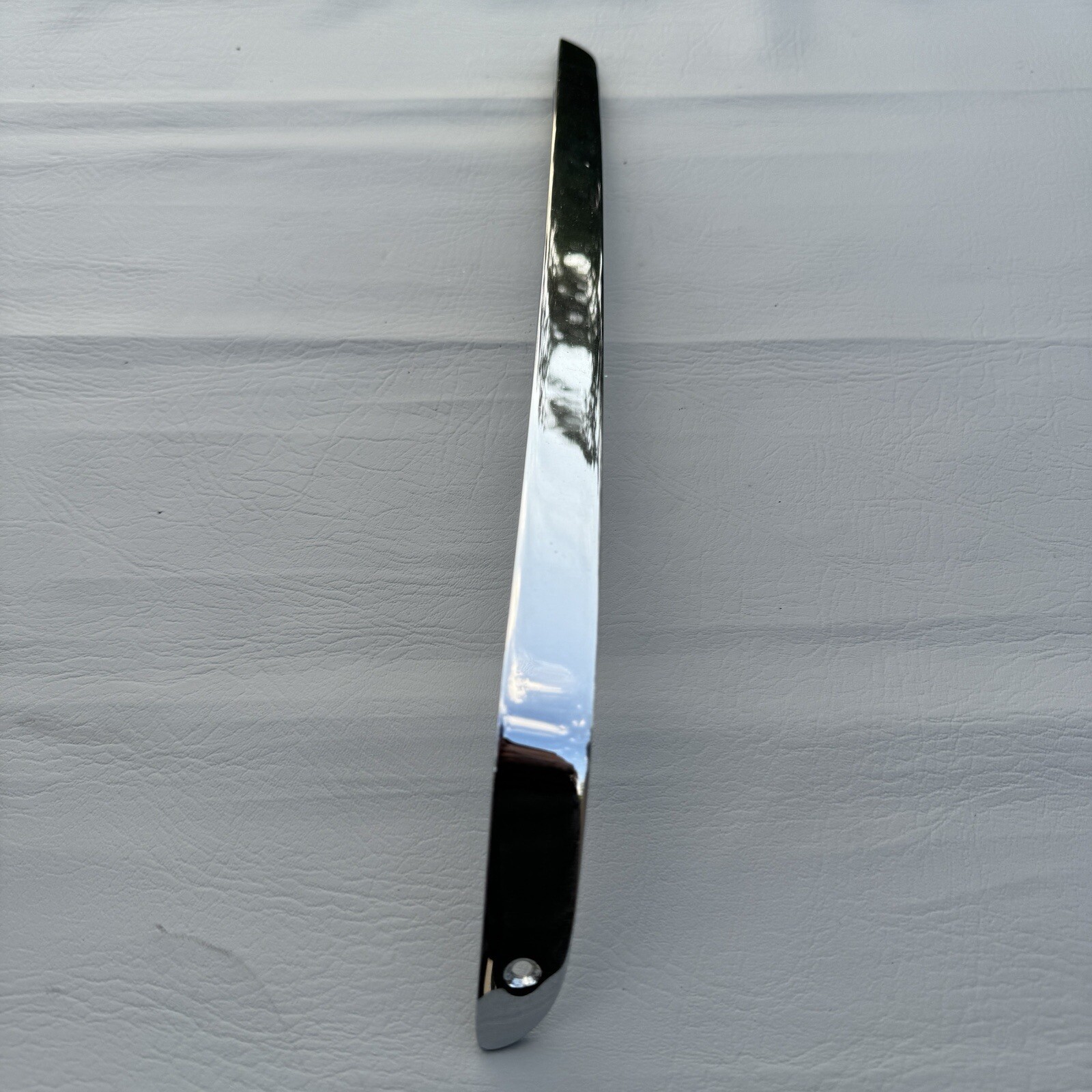 1984 ROLLS ROYCE SILVER SPUR RIGHT RH SIDE LOWER HEADLIGHT TRIM CHROME OEM