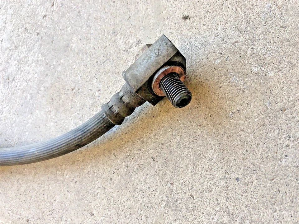 07 08 09 10 11 12 13 14 Expedition Manguera de freno lateral del pasajero trasero derecho OEM Foto 3 de 3