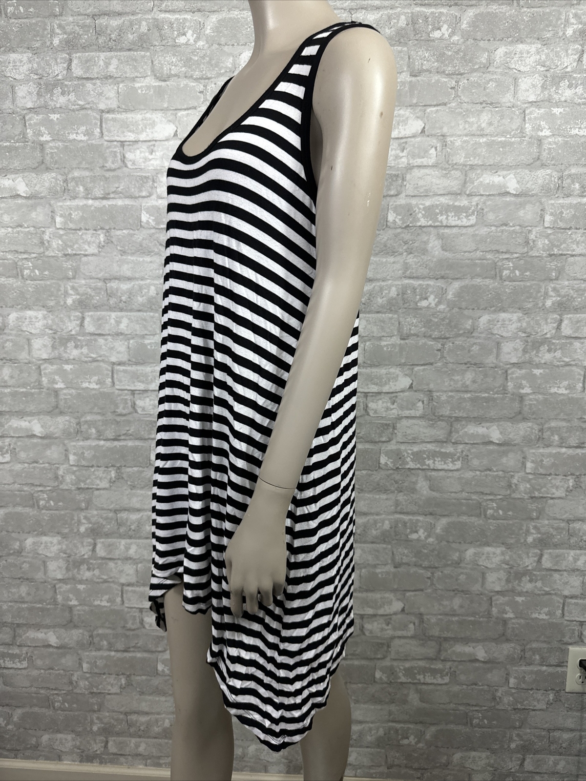 Soft Surroundings Small Timely Patterned Black & … - image 5