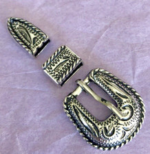 Beautiful Silver Tone Ornate  Western Buckle Small NON FUNCTIONAL Doll Clothing