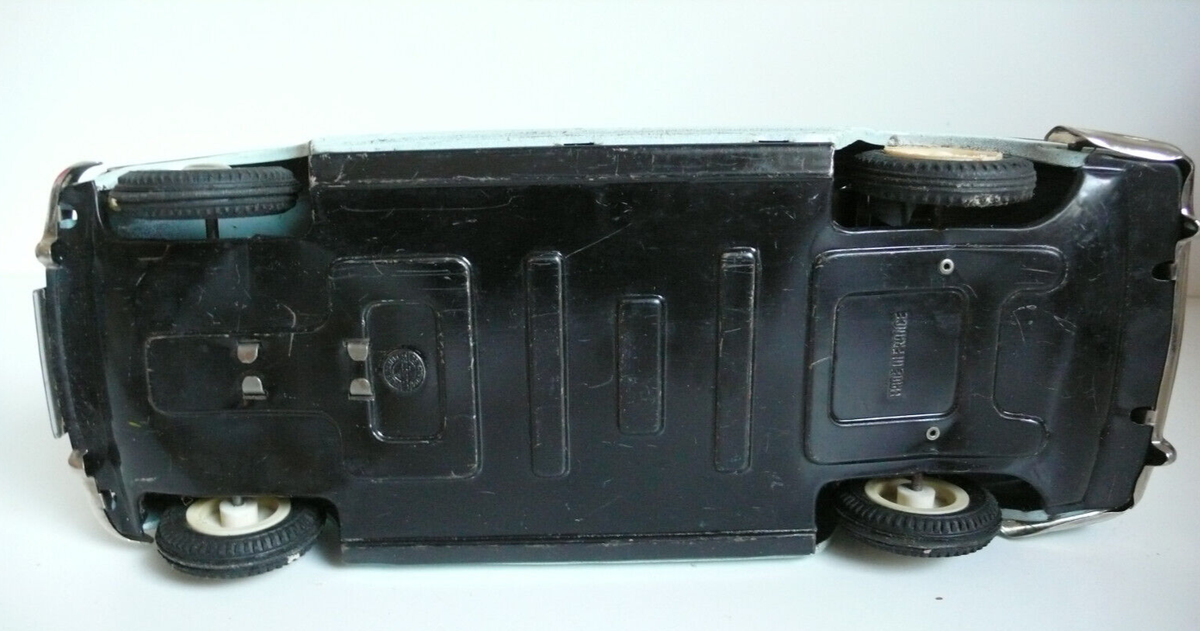 Joustra Peugeot 404 Mécanique Tôle - 30 Cm - 1961 - Etat De Jeu - France