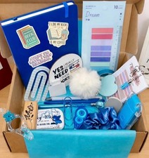 Book Lover Gift Box | 15 Personalised Items | Custom Colour/Theme | Gift for Her