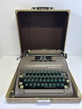 Smith-Corona Sterling Olive Green Portable Ty...