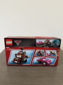 LEGO Cars 2 Mater's Spy Zone 8424 114 Pieces Complete Set