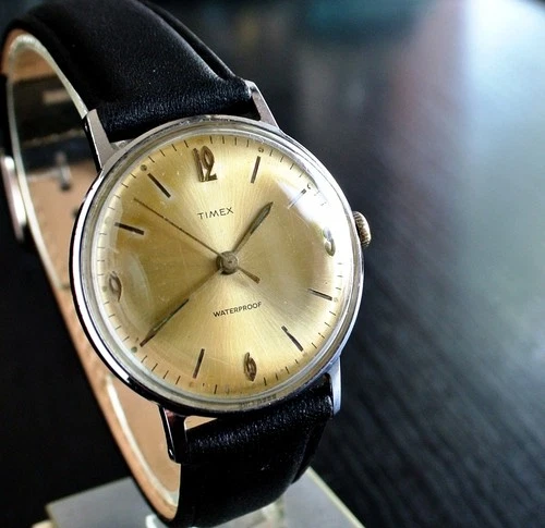 VINTAGE TIMEX 1964 ELEGANT DIAL MECHANICAL WIND UP MEN'S SILVER BLK DRESS WATCH