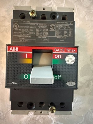 ABB SACE TMax T1 N 100 Circuit Breaker  40 AMP 3 POLE Used