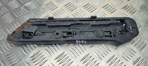 VW CADDY III Furgon 2KA, 2KH, 2CA, 2CH Stoßstangenhalter vorne rechts 31105438