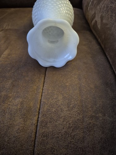 Milk Glass Hobnail Hurricane Lamp Chimney Shade 10" Vintage - Picture 4 of 6