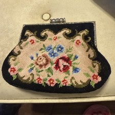 Vintage Floral Needlepoint Tapestry Coin Purse Bag