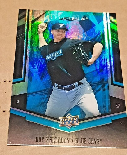 ROY HALLADAY-2008 REFRACTOR DE ESPECTRO DE CUBIERTA SUPERIOR ⚾️ TARJETA DE BÉISBOL BLUE JAYS #96 - Imagen 1 de 3