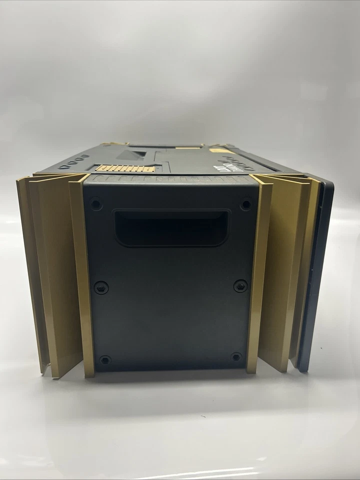 Botín Borderlands 3 Diamantes Edición Coleccionista con Algunos Accesorios Foto 2 de 4