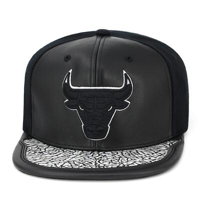 [6HSSMM19225-CBUBKGY] MENS MITCHELL & NESS NBA CHICAGO BULLS DAY ONE SNAPBACK