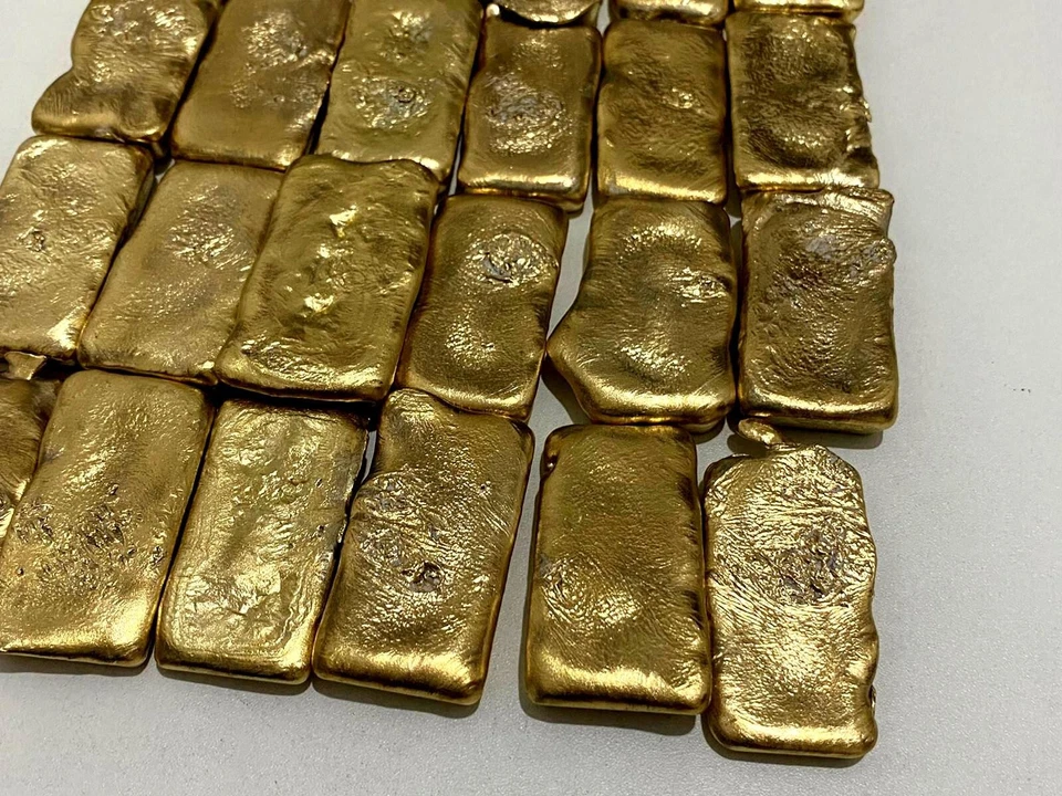 600 Grams Scrap Gold Bar For Gold Recovery Melted Different Computer Coin Pins - Imagen 3 de 4