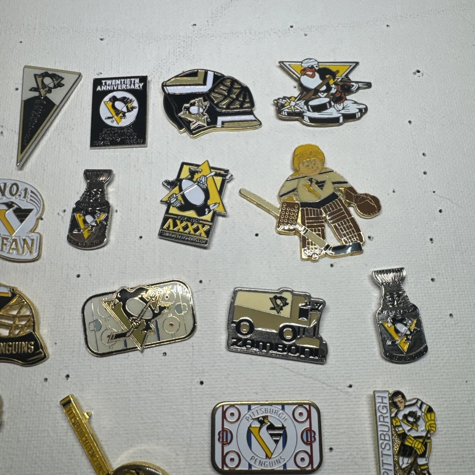 NHL Pittsburgh Penguins Lot of 26 Hockey Pins; Vintage; Nice!! - Image 3 of 4