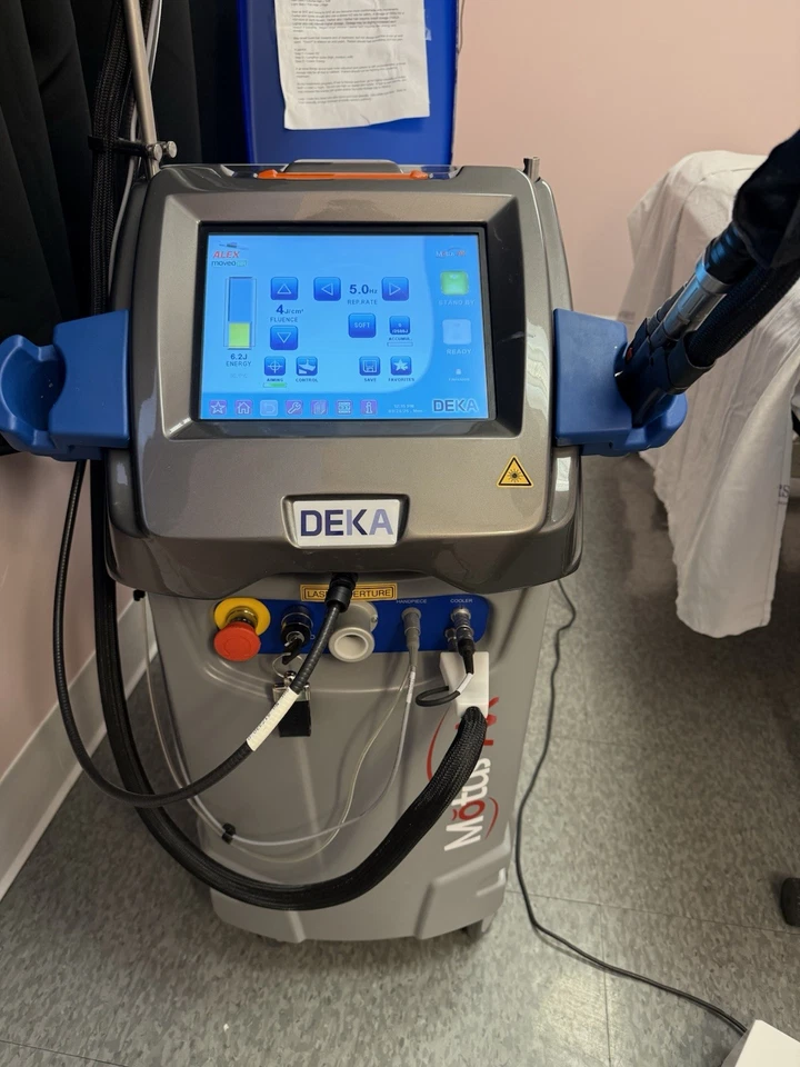 Deka Cartessa Motus AX Profesional Láser Depilación y Pigmento Motus AX 755 Foto 2 de 4