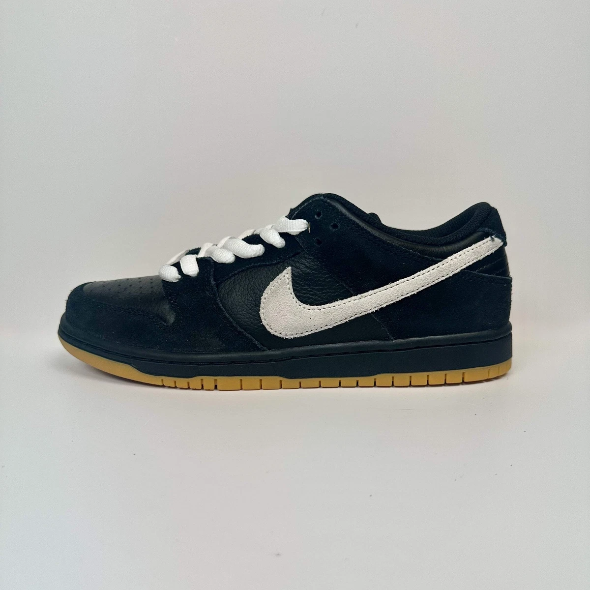NIKE DUNK ブラック スニーカーフォグ Nike Dunk Low SB Black Gum for Sale | Authenticity Guaranteed | eBay