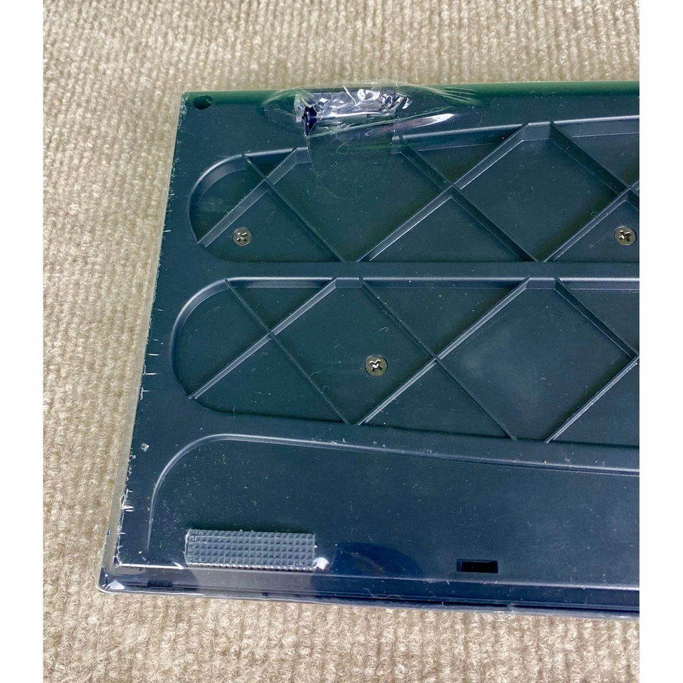 Compaq Keyboard Standard Wired Computer Keyboard with Volume Control - Image 4 of 4