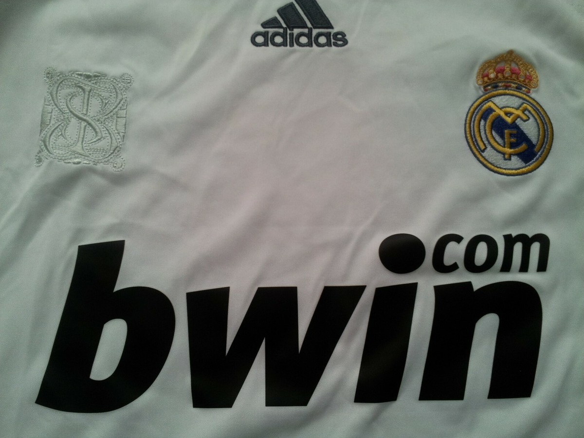 ADIDAS CLIMA365 CLIMACOOL REAL MADRID SOCCER GAME JERSEY IN SIZE L