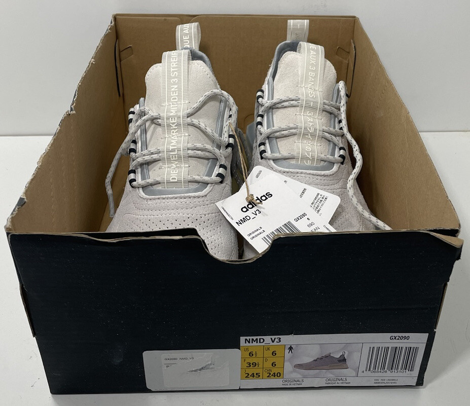 nmd v3 suede